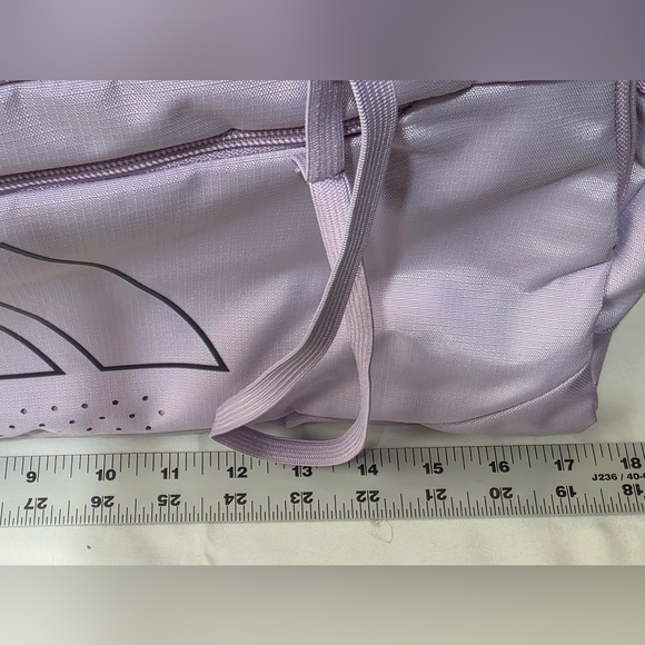 Adidas Defender 5 Small Duffle Bag In Powder Plum Purple. - Picture 9 of 13